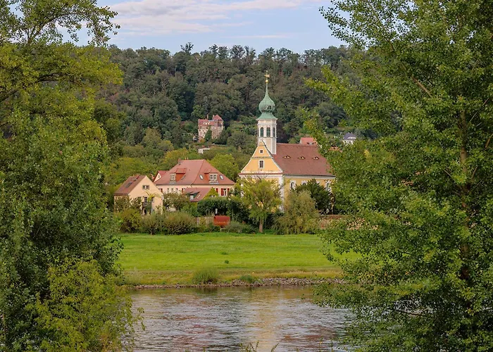 Quartierdresden Zentral-elbnah-ruhig-familienfeundlich-oepnv دريسدن