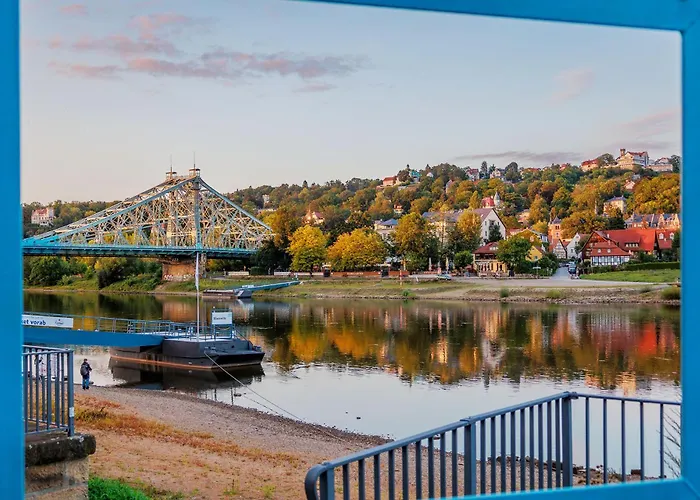 Quartierdresden Zentral-elbnah-ruhig-familienfeundlich-oepnv شقة