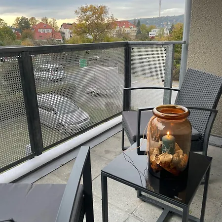 Quartierdresden Zentral-elbnah-ruhig-familienfeundlich-oepnv Apartment *